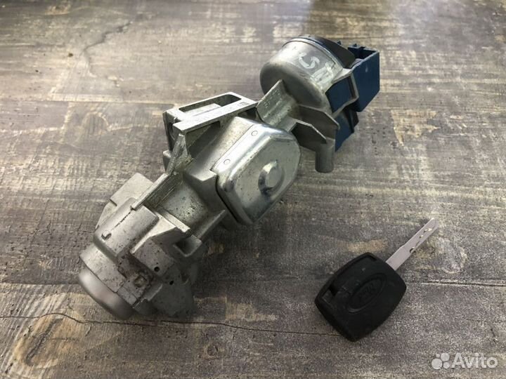 Замок зажигания Ford Focus 3