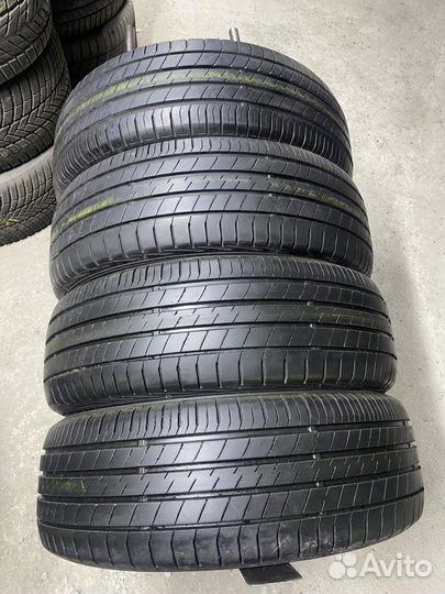 Dunlop SP Sport LM705 205/60 R16