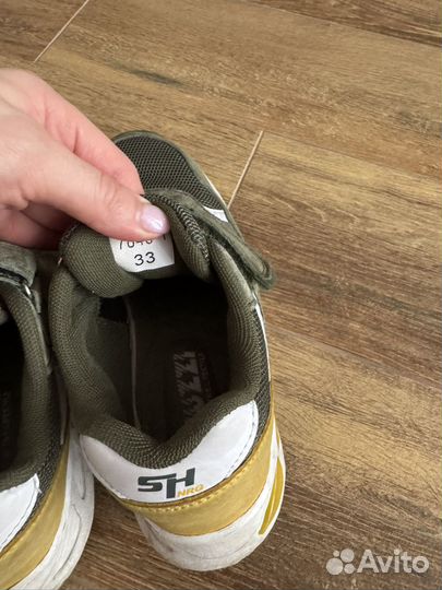Кроссовки доя мальчика 33