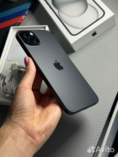 iPhone 15, 512 ГБ