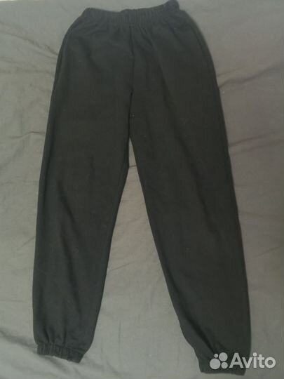 Спортивные штаны