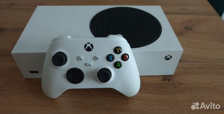 Игровая приставка Xbox series s (рст)