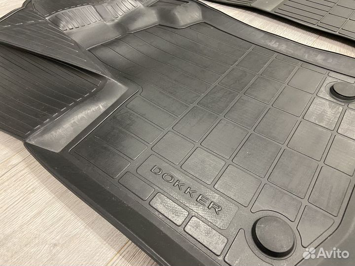 Оригинальные полиуретановые ковры Renault Dokker