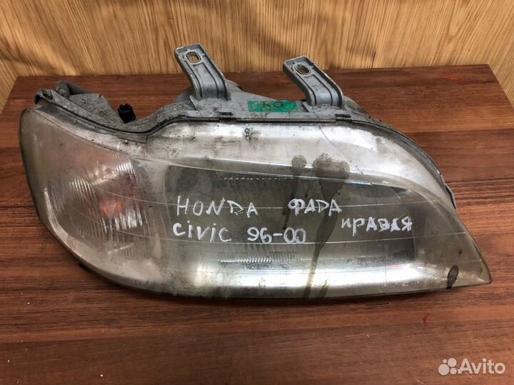 Фара правая Хонда Цивик Honda Civic