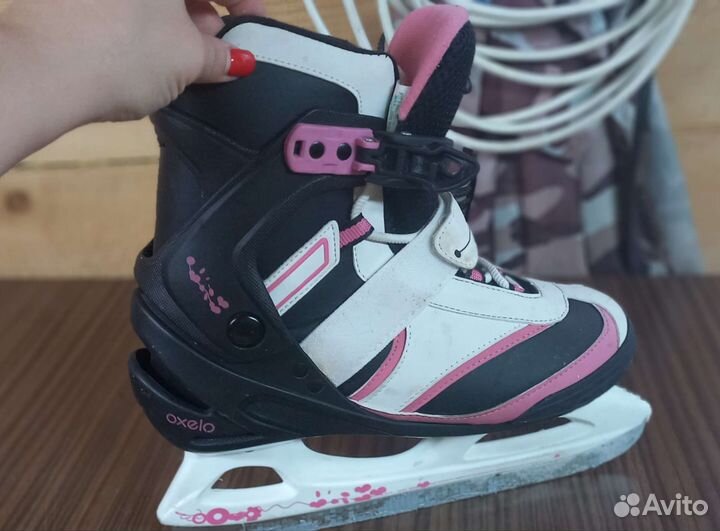 Коньки хоккейные 39 размер