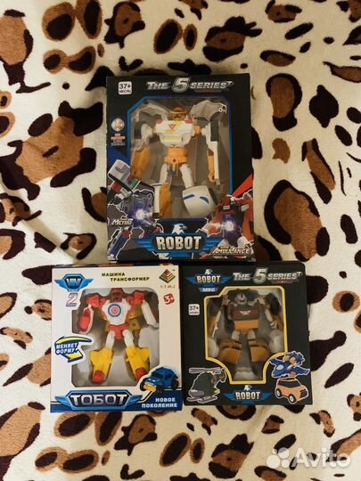 Робот тобот