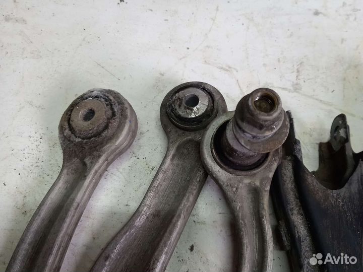 Рычаги задние правые Mercedes C Klass W205 AMG
