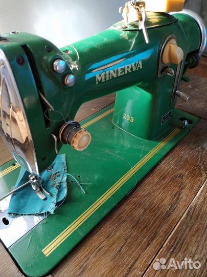 Швейная машинка minerva 233