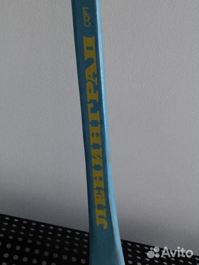 Клюшка для игры в хоккей с мячом