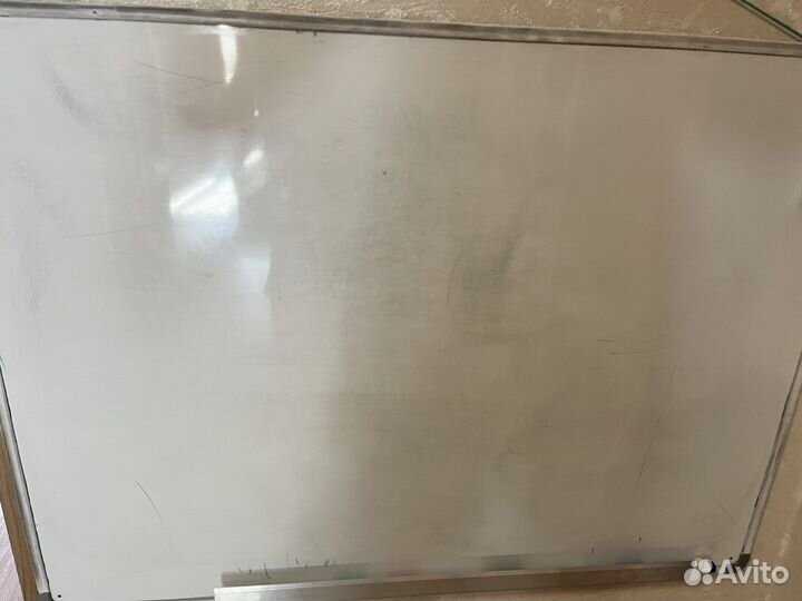 Магнитно маркерная доска 100 x 60 + маркеры