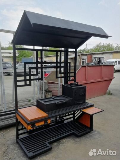 Мангал с крышей по базовой стоимости лофт
