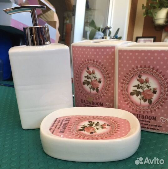 Аксессуары для ванной