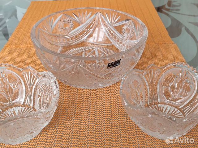 Хрустальная конфетница