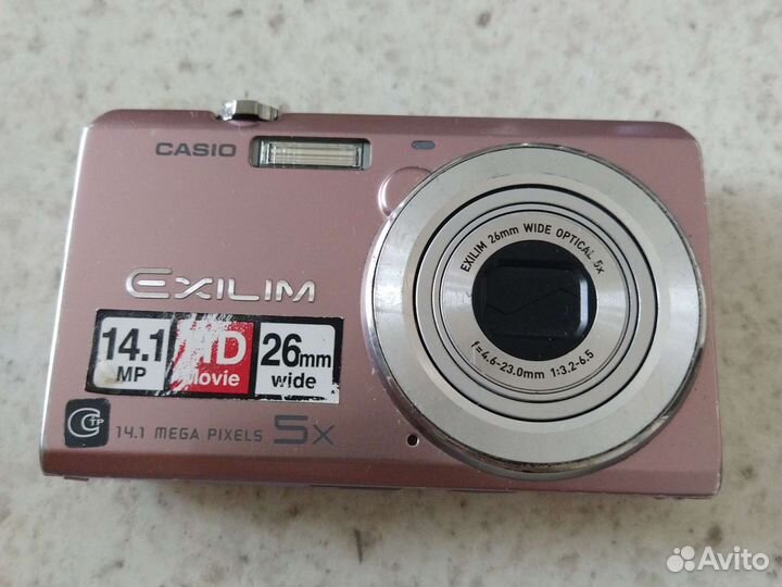 Компактный фотоаппарат