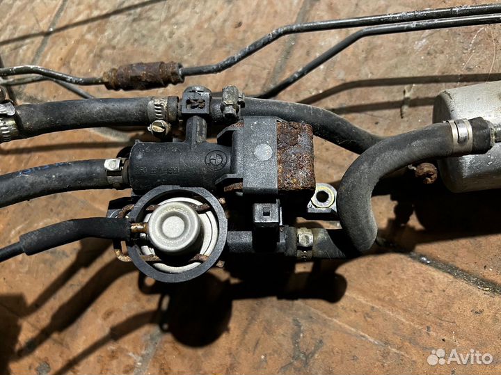 Клапан топлива M73 BMW E38