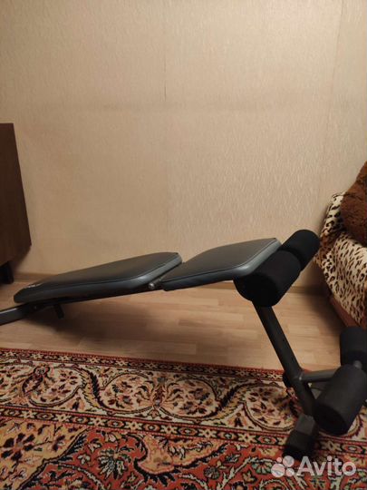 Универсальная скамья для жима и пресса торнео