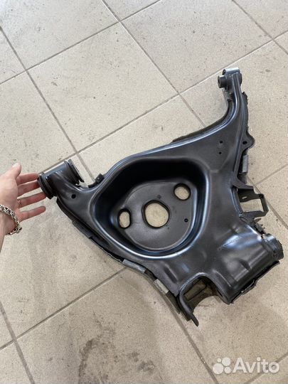 Рычаг подвески audi