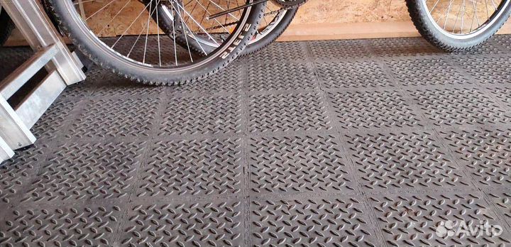 Модульная пвх-плитка для магазина