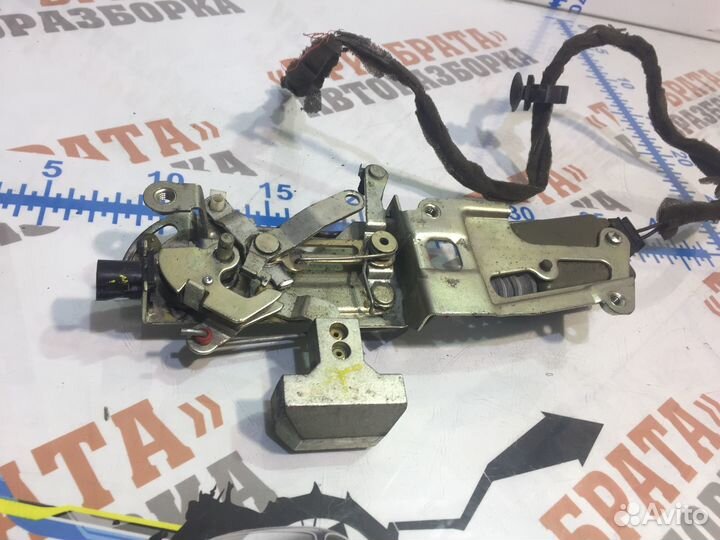 Рено Мастер Замок сдвижной двери Прав