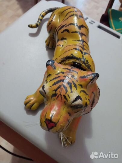 Игрушка Тигр для автомобиля