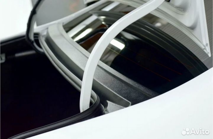 Жабо заднего стекла Веста