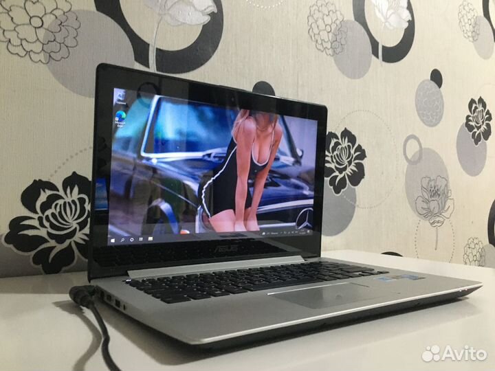 Ноутбук для любых задач с сенсором Core i3/8GB озу