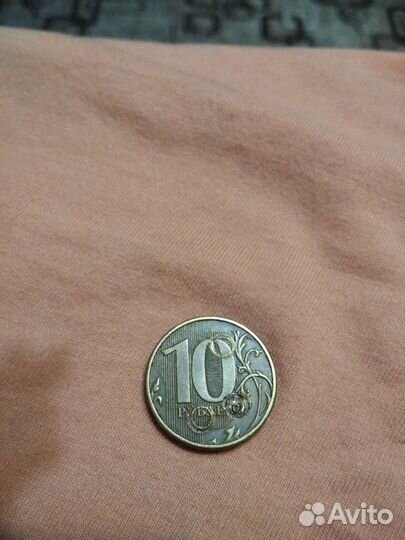 Монета 10