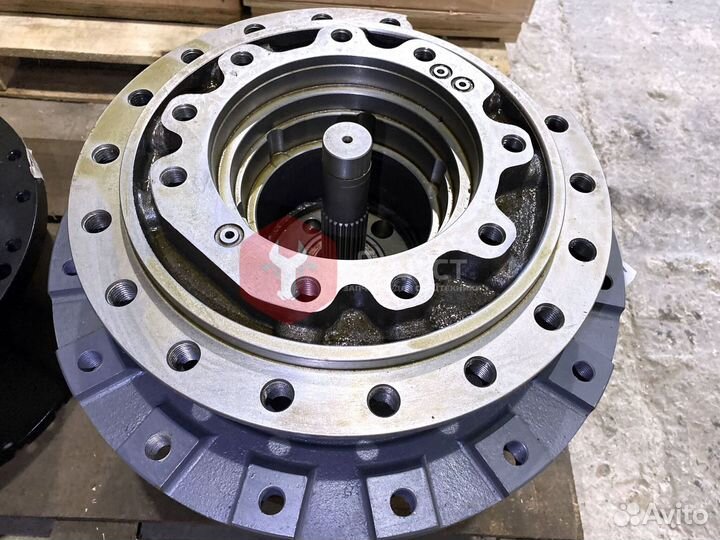 Редуктор хода 9256989