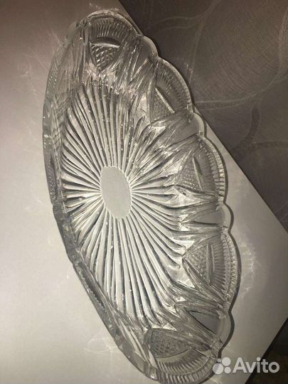 Большая хрустальная ваза