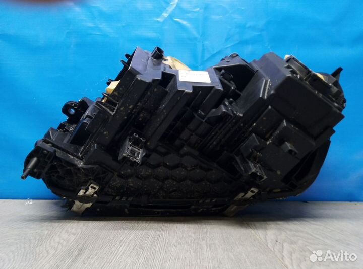 Фара правая BMW X5 G05 2018