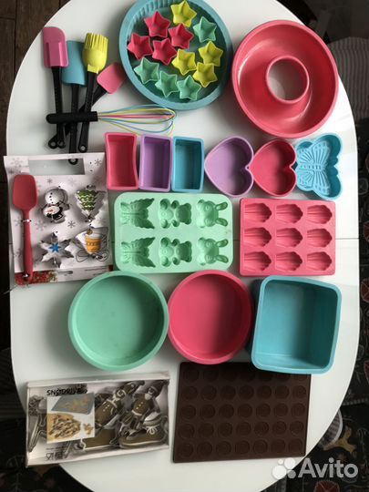 Набор силиконовых форм для выпечки и др