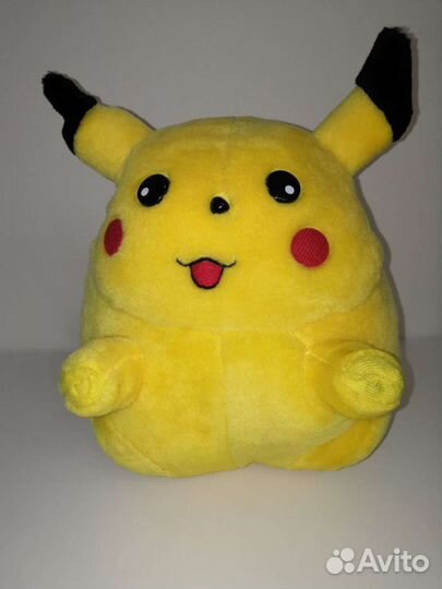 Микки маус и Пикачу