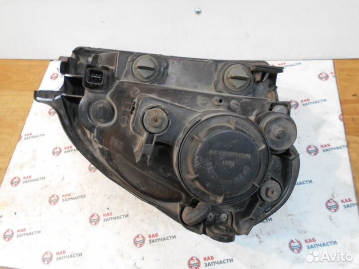 Фара левая Hyundai Tucson 2004-2010 г/в