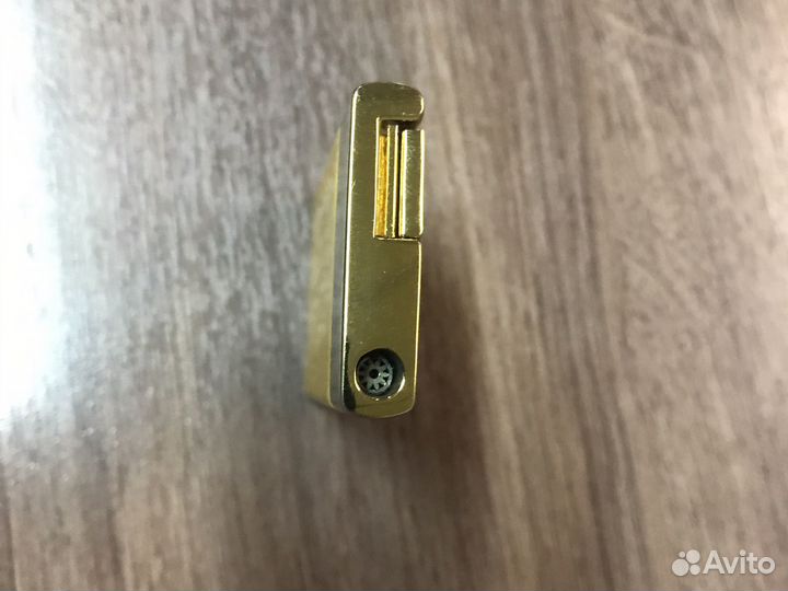 Зажигалка с экономического форума