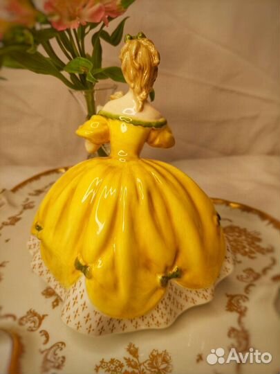 Статуэтка Royal Doulton HN 2315 1966 год кэ