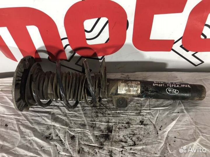 Амортизатор передний правый Bmw 1-Series F20 До