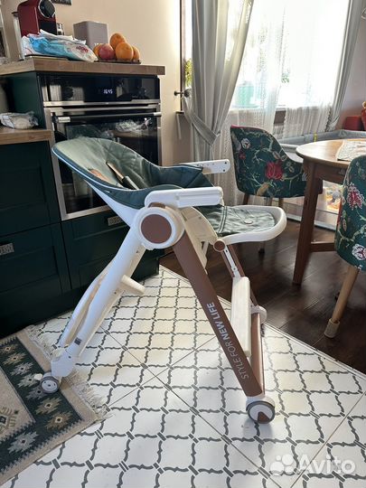 Детский стульчик для кормления happy baby