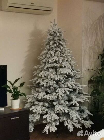 Елка заснеженная б/у 1 сезон