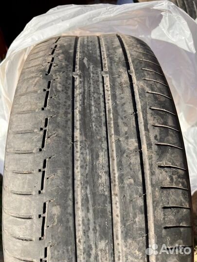 Continental PremiumContact 6 235/60 R18