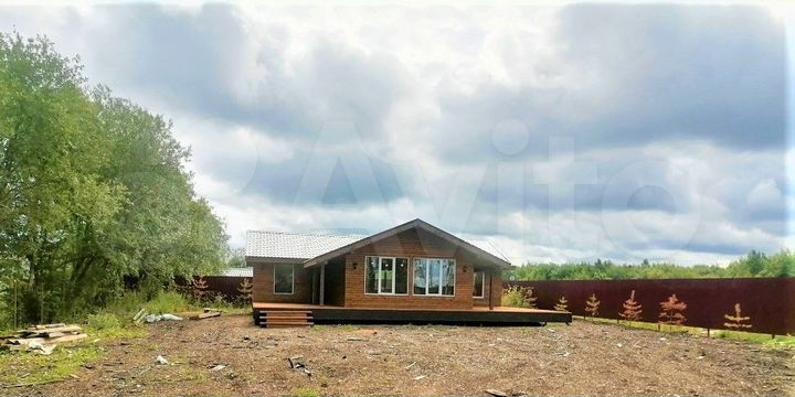 Дом 185,7 м² на участке 15,6 сот.