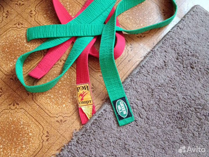 Красный пояс и зелёный