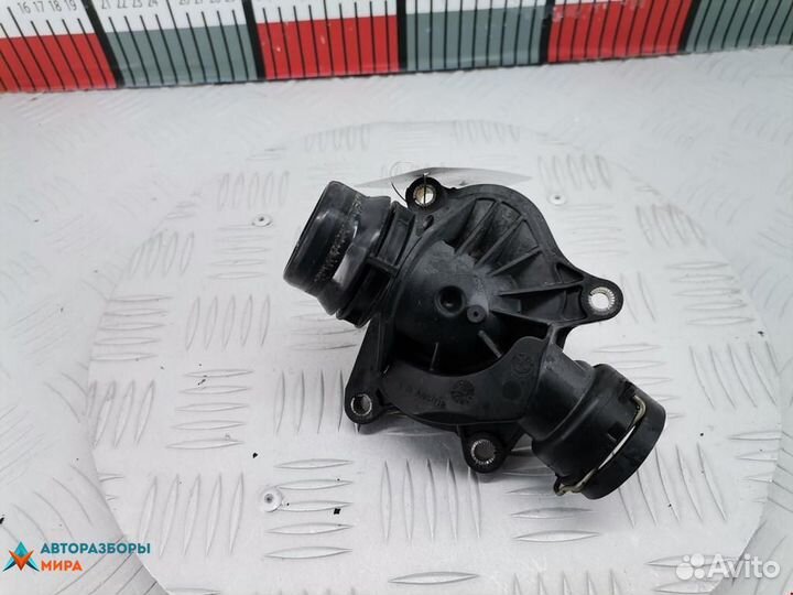 Корпус термостата BMW 7 E65/E66/E67 2005