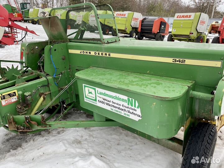 Пресс-подборщик John Deere 342 A, 2002