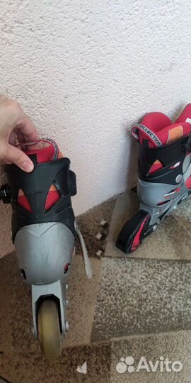 Роликовые коньки