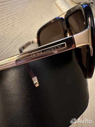 Солнцезащитные очки dsquared