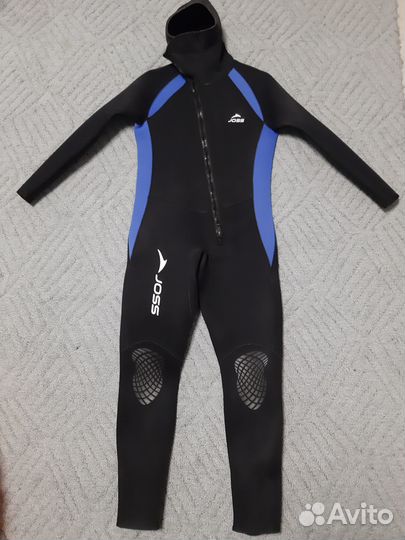 Мокрый гидрокостюм мужской