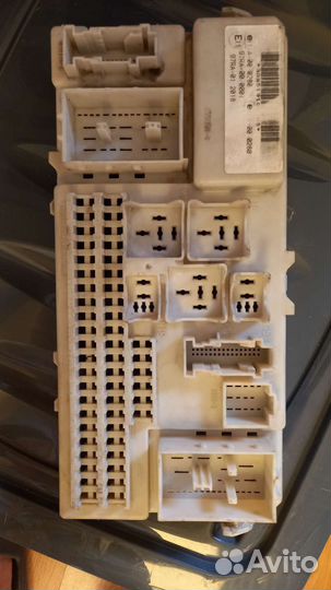 Крышка блока предохранителей ford focus 2