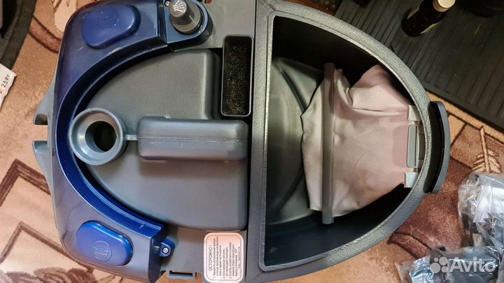 Пылесос LG Hippo V-9155WA