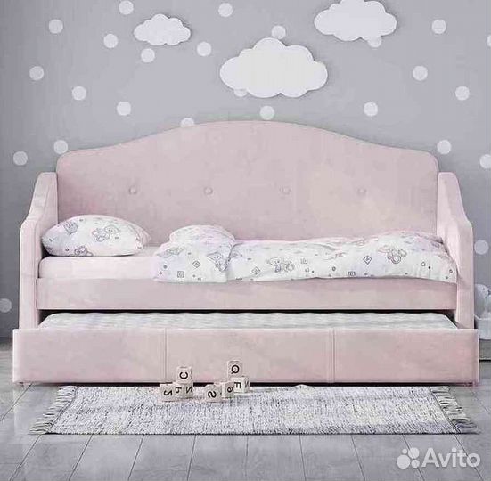 Детская кровать с мягким бортиком