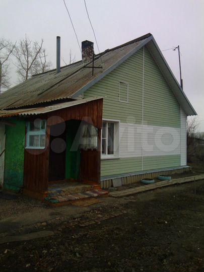 Дом 27 м² на участке 10 сот.